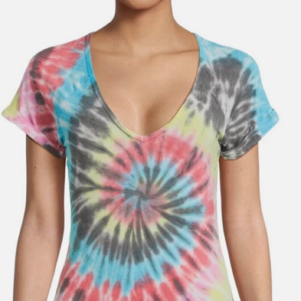 Tie die T-shirt size small